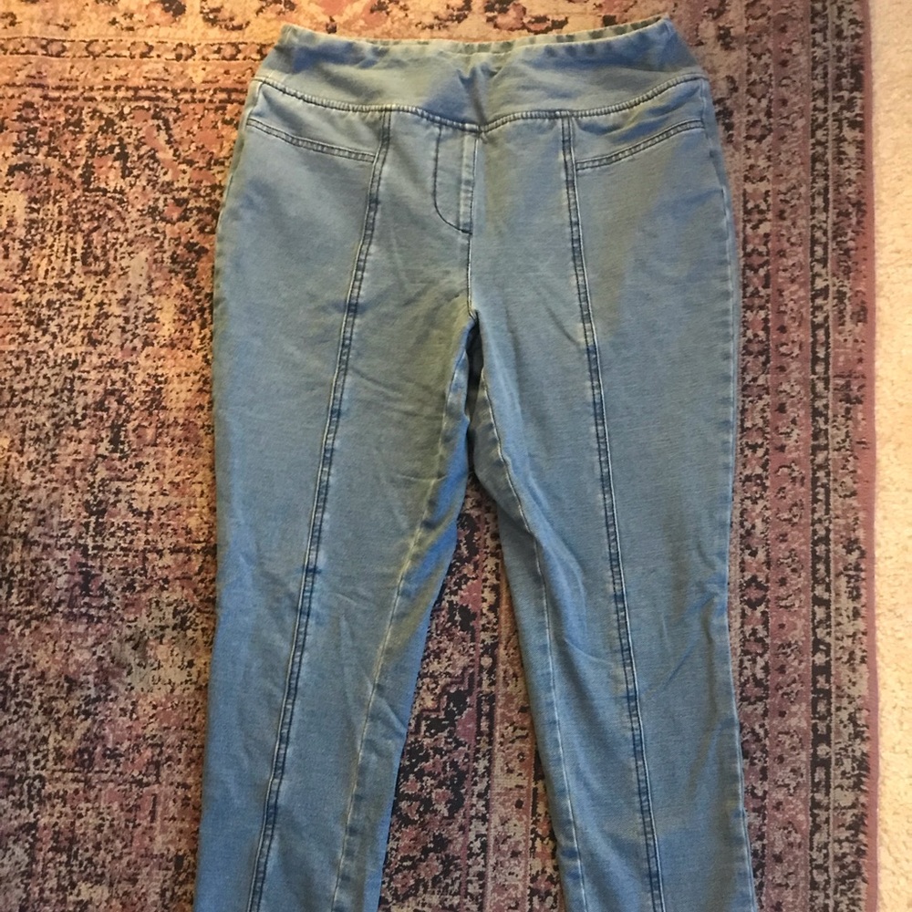 Soft Surroundings Light Denim Jegging Size-M
